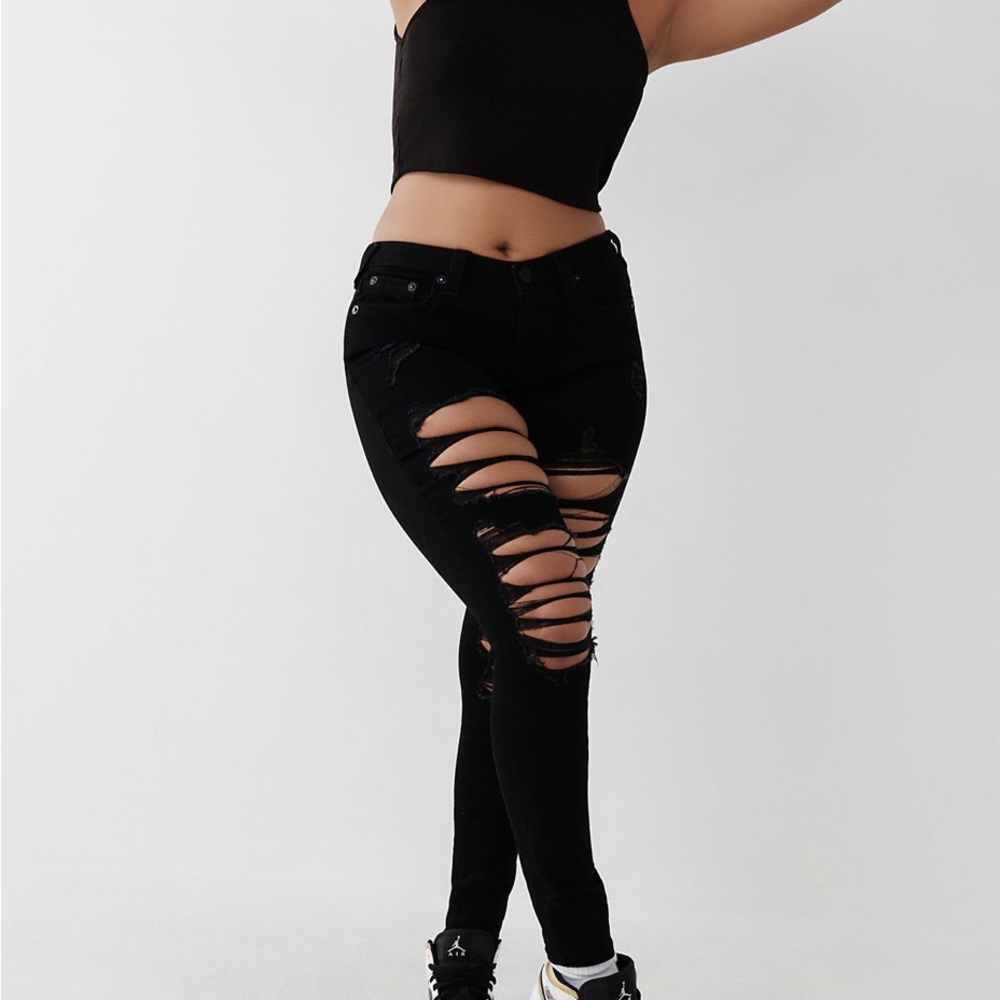 JENNIE MID RISE CURVY SKINNY JEAN